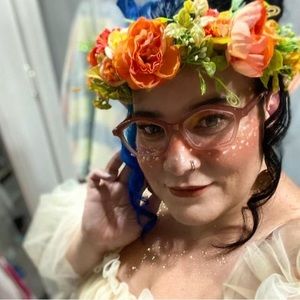 Meet your Posher, Elisha